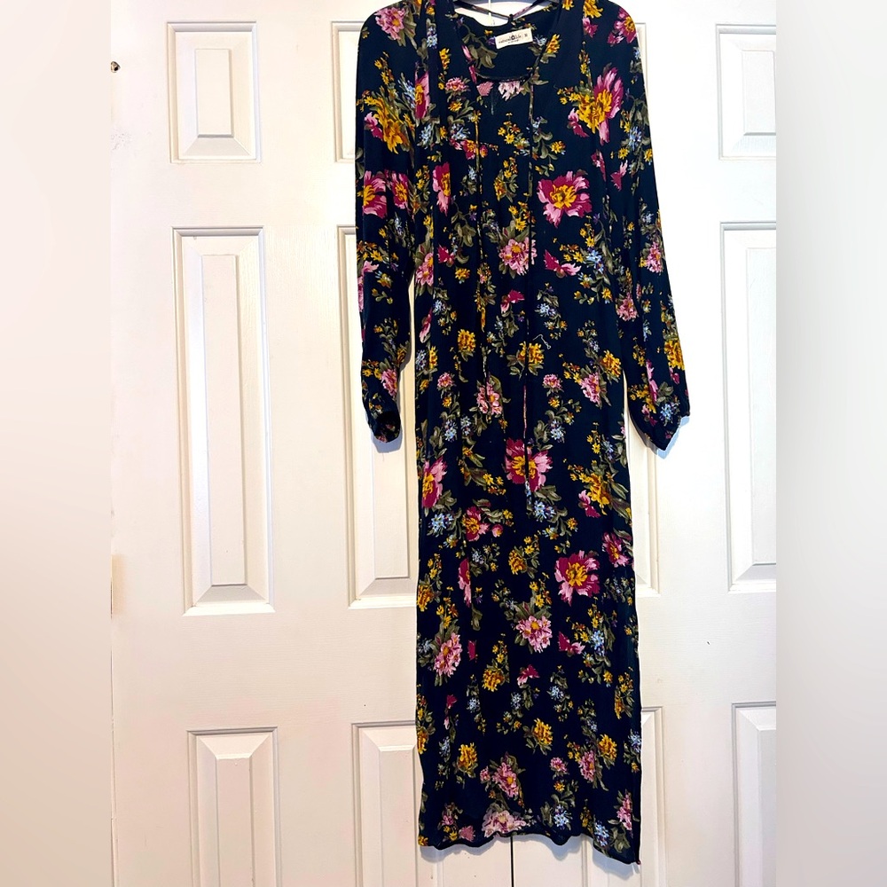 NWOT Natural Life Colorful Maxi Dress